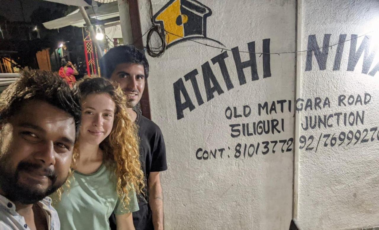 Atathi Niwas Guest House For Backpackers And Travellers Siliguri Buitenkant foto