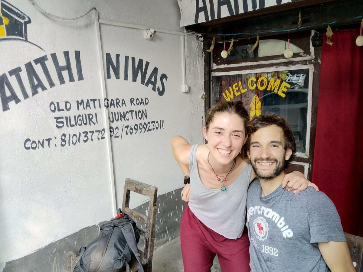 Atathi Niwas Guest House For Backpackers And Travellers Siliguri Buitenkant foto
