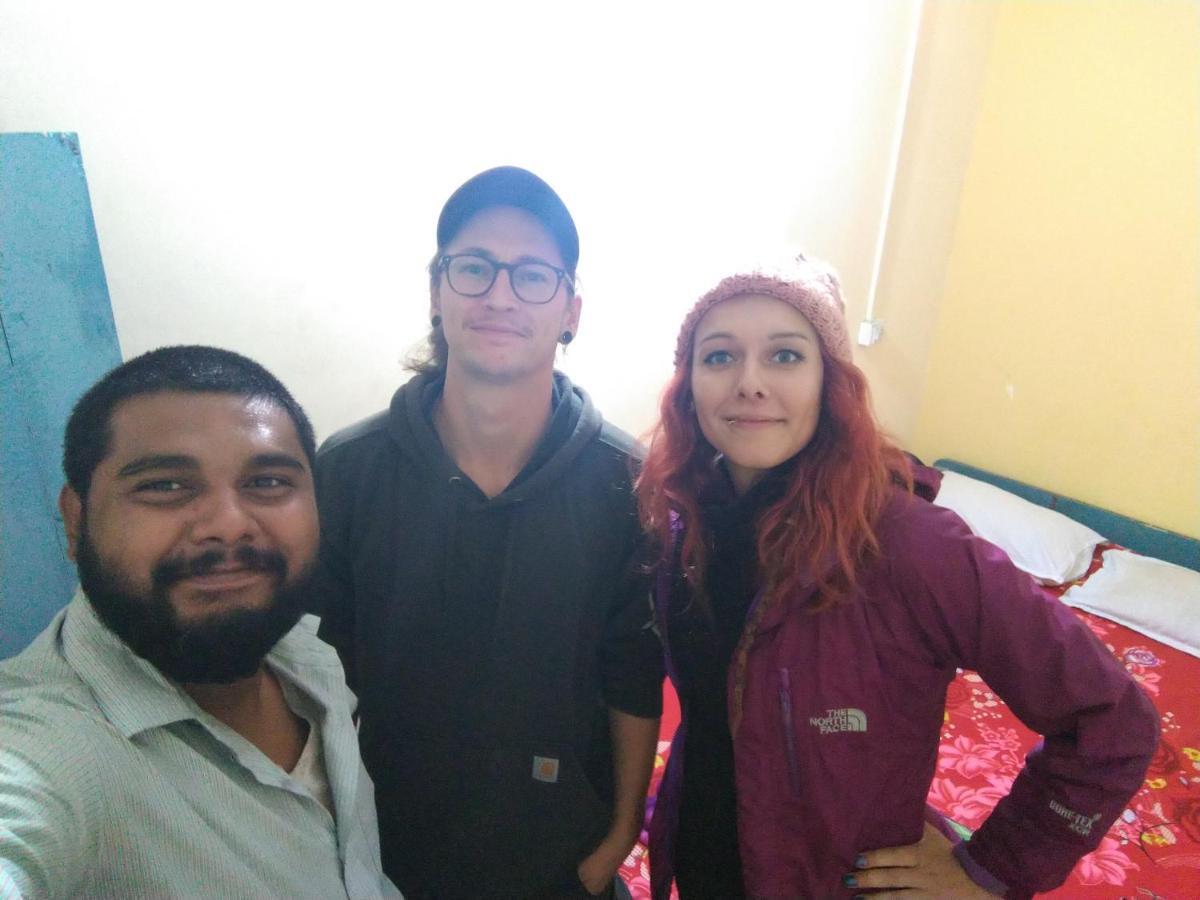 Atathi Niwas Guest House For Backpackers And Travellers Siliguri Buitenkant foto